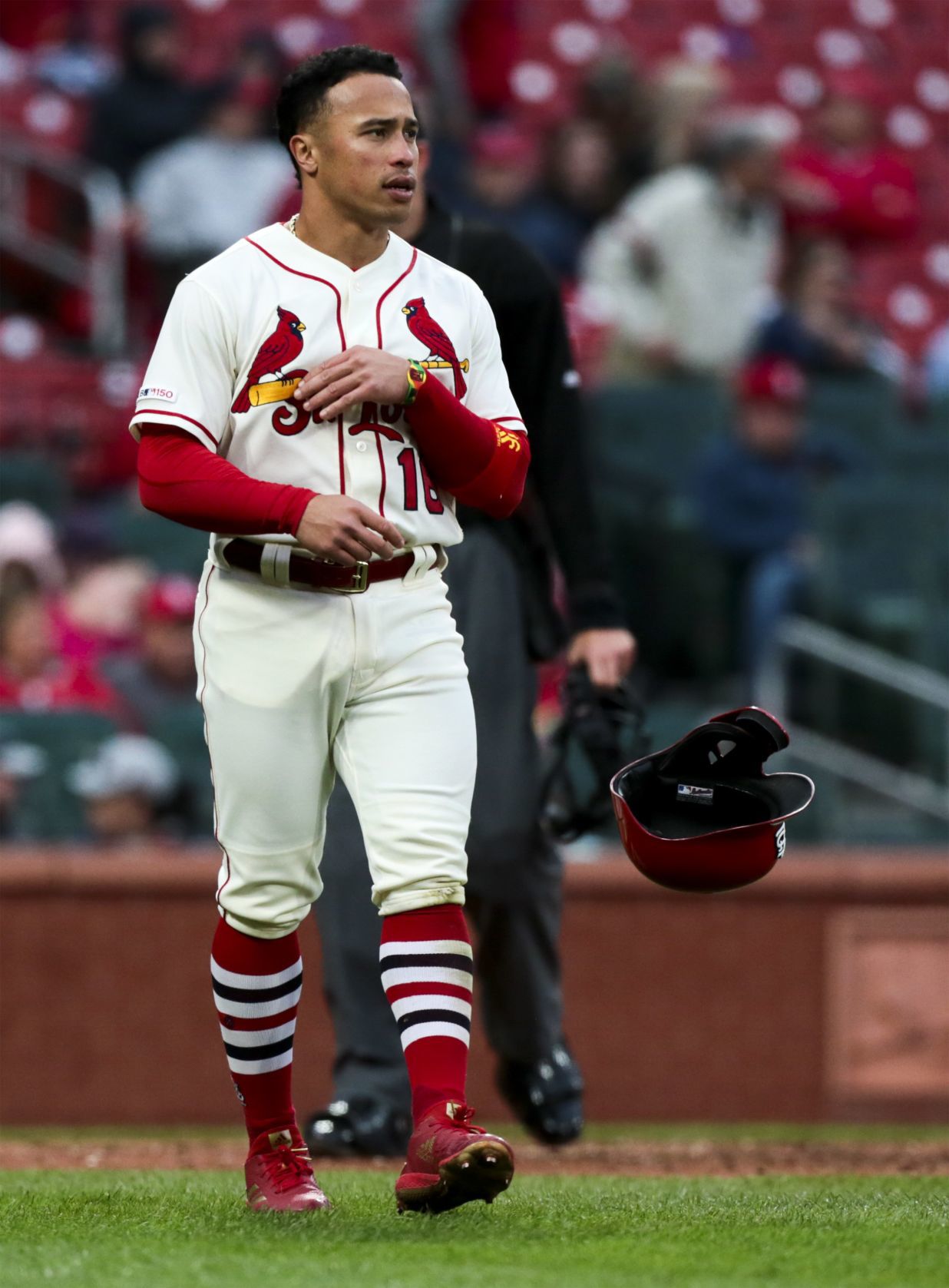 Cardinals duel Pirates
